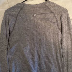 lululemon swiftly tech in the cropped version